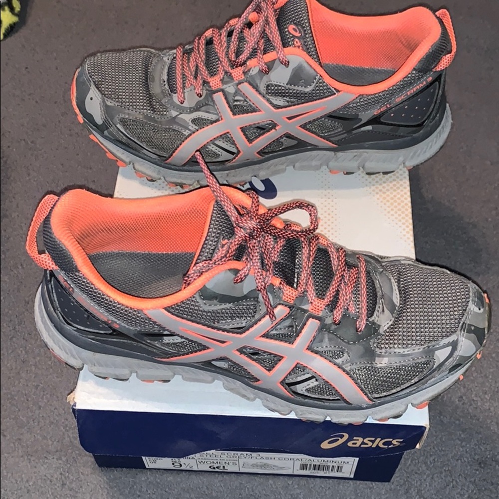Women’s ASICS